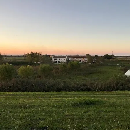 Bed & Breakfast Tenuta Della Duchessa 3*