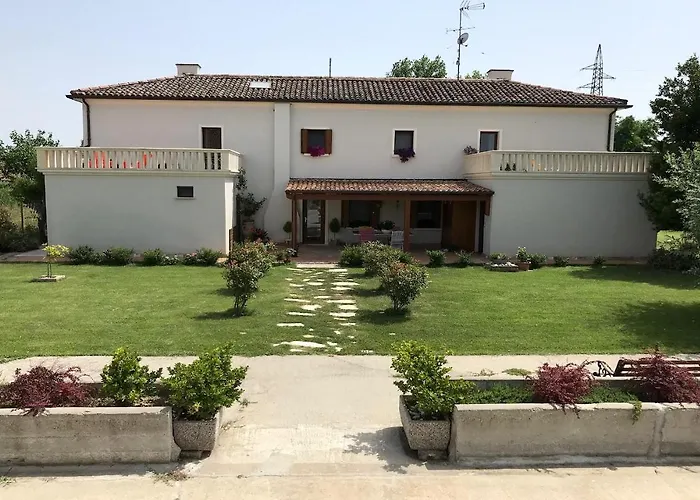 Tenuta Della Duchessa Couette-café 3*